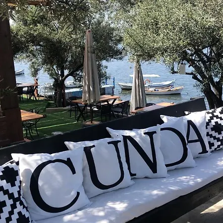 Qcunda * Ayvalik