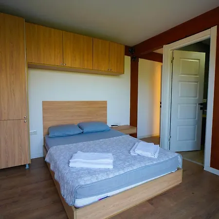 Qcunda Otel