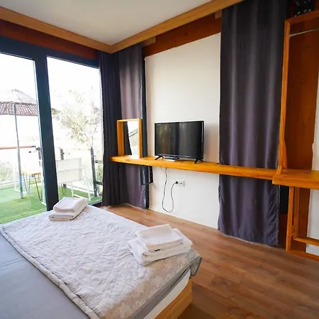 Otel Qcunda *
